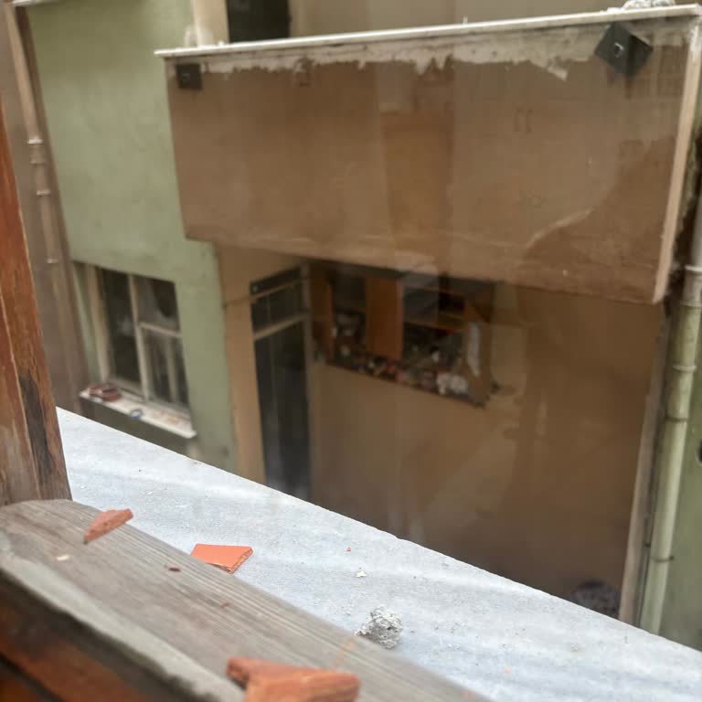 Bahçelievler Belediyesi Yıkım Çalışmalarında Güvenlik Ve Denetim Eksikliği!