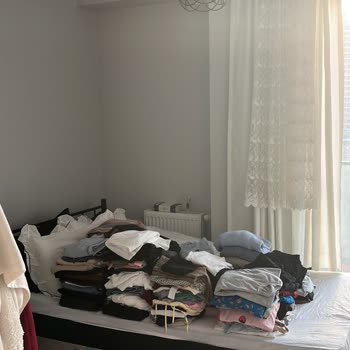 Teslimat Sürecinde Yaşanan Gecikme Ve Mağduriyet: Gardırop Bir Haftadır Ulaştırılmadı