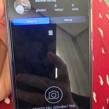 Satın Aldığım Bileklik İmitasyon Ve Kusurlu Çıktı, Satıcı İletişime Geçmiyor