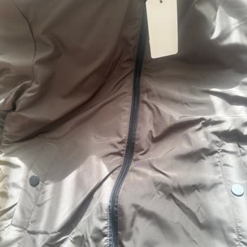 First Stops Kadın Mont Siparişi Verdim Erkek Mont Gönderildi