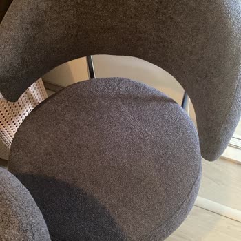 Sipariş Edilen Masa Sandalyeler Yanlış Ve Hatalı Teslimat Sonrası Çözüm Sunulmuyor