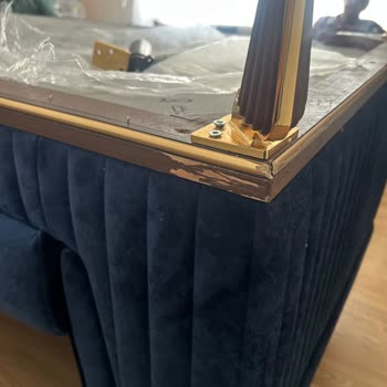 Evmer Yeni Alınan Koltuk Takımında Defolu Ve Eksik Parçalar Mağduriyeti