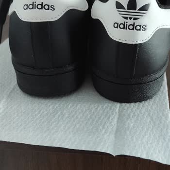 Adidas Farklı Üretim Yerli Ayakkabı Ve Sorumsuz İade Süreci Mağduriyeti