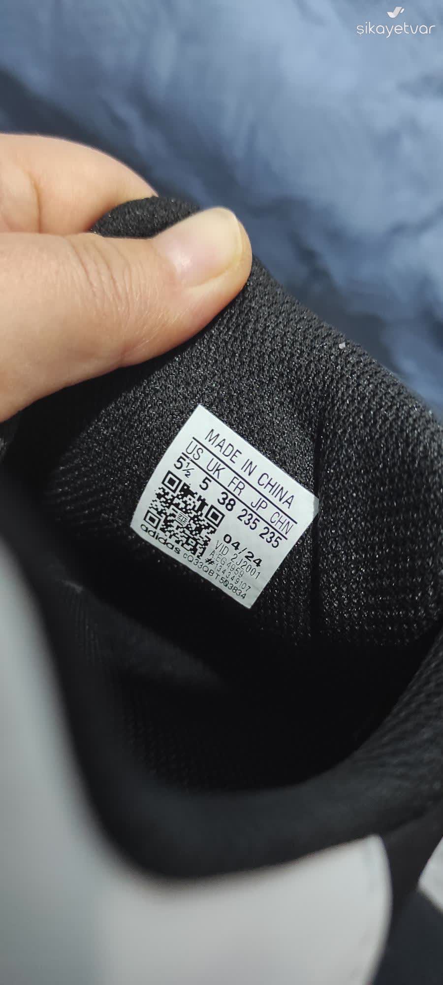 Adidas Farklı Üretim Yerli Ayakkabı Ve Sorumsuz İade Süreci