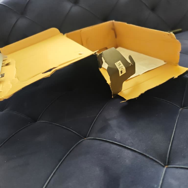 Kullanılmış Ve Yıpranmış Ürün Gönderildi, Zamanım Boşa Harcandı