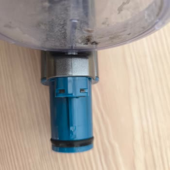 Philips Dik Süpürge Aksesuar Parçası Garanti Kapsamında Değişmiyor