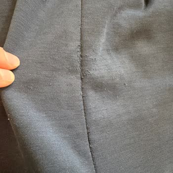 Bir Kez Giyilen Eşofman Altı Dikişlerinden Ayrıldı, İade Talebim Reddedildi