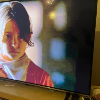 Vestel Televizyonumda Sürekli Piksellenme Sorunu Ve Çözülmeyen Arıza