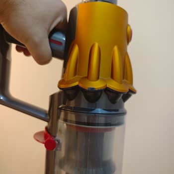 Dyson Süpürgemiz Kısa Sürede Performans Kaybı Ve Dış Kasada Ciddi Sorunlar Yaşatıyor