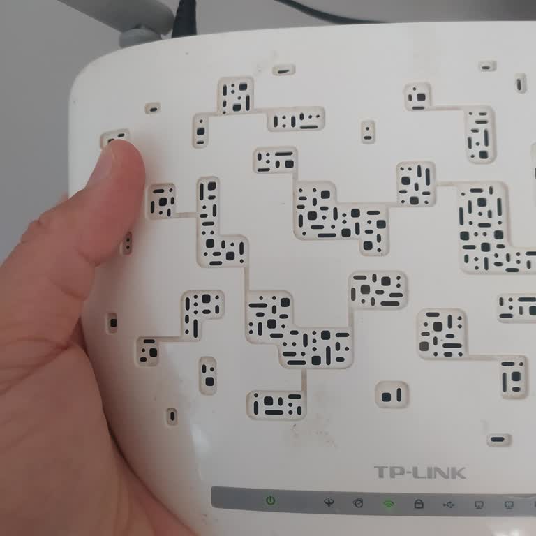 Günlerdir Süren İnternet Kesintisine Çözüm Bulunmuyor, Mağduriyetim Artıyor