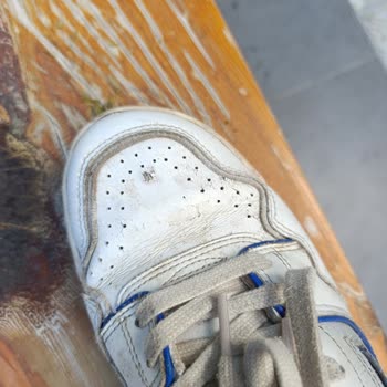 Yüksek Fiyatlı Ayakkabının Kısa Sürede Deformasyonu Mağduriyet Yarattı