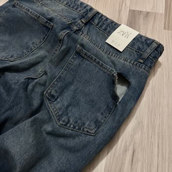 Hepsiburada İlk Giyimde Yırtılan Pantolon İçin İade Reddi Mağduriyeti