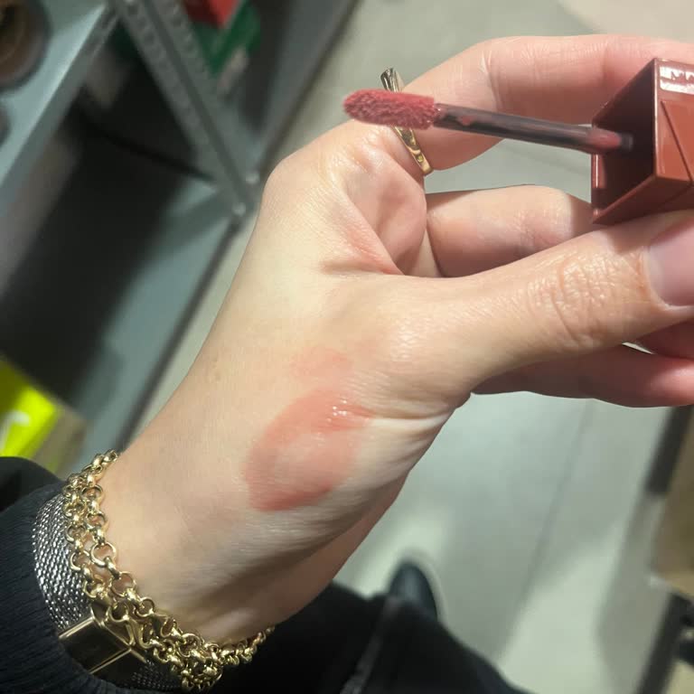 Aldığım Ruj 2 Haftada Bozuldu, İade Ve Çözüm Talep Ediyorum