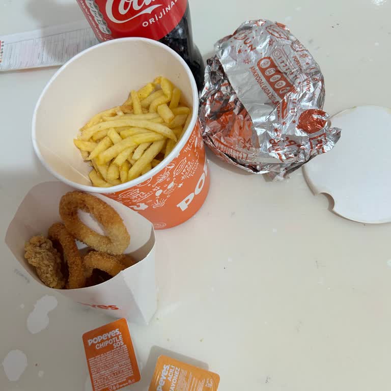 Eksik Ve Soğuk Ürünle Hayal Kırıklığı Yaşadım