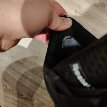 Kısa Sürede Aşınan Reebok Ayakkabım İçin Değişim Talebim Reddedildi