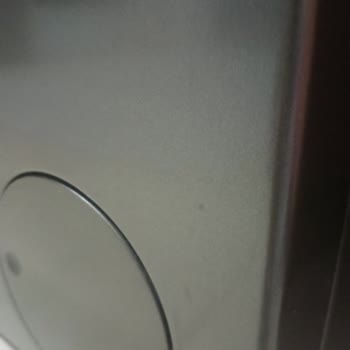 Yeni Alınan Ürünün Boya Atma Sorunu Ve Müşteri Hizmetlerinden Dönüş Alınamaması