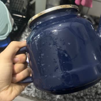 Yeni Alınan Çaydanlıkta Kararma Soyulma Ve Küflenme Sorunu