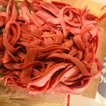 Aytaç Piliç Sosis İçindeki Şüpheli Parçacıklar Ve Sağlık Sorunu