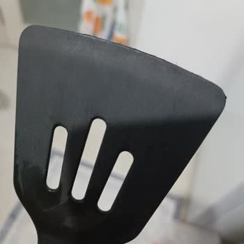 Karaca Tencere Setinde Hızlı Aşınma Ve Yetersiz Çözüm Mağduriyetimi Artırıyor