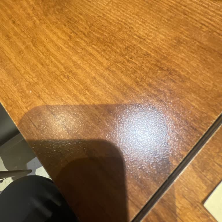 Bölge Müdürünün Masa İşgali Müşterileri Mağdur Ediyor