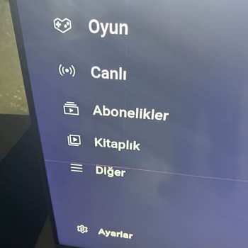Yeni Alınan Samsung Televizyonda Ekran Çizgileri Sorunu Ve Garanti Talebi
