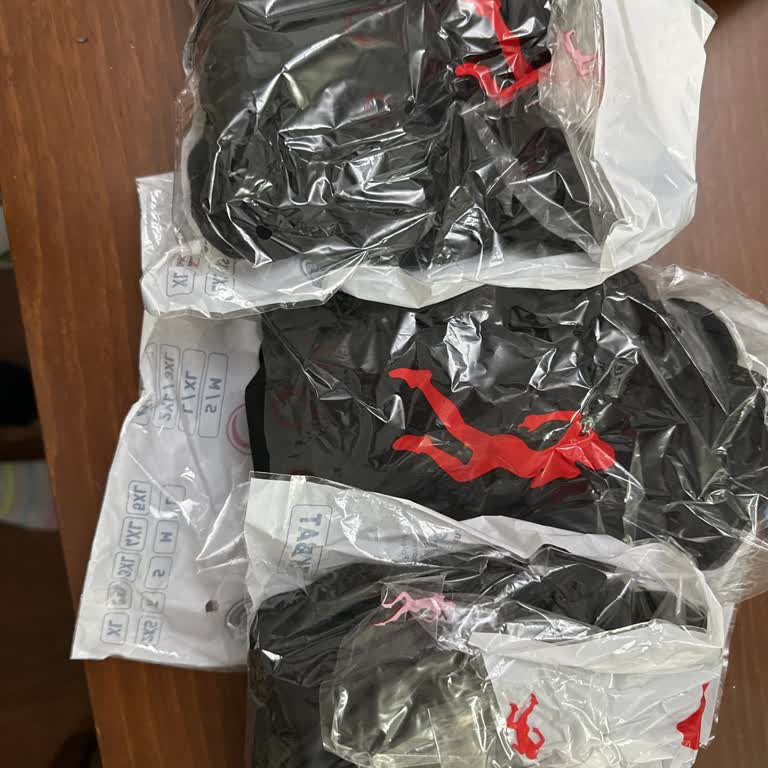 Kurumex Eksik Ve Yanlış Ürün Gönderimi İle İletişimsizlik Mağduriyeti