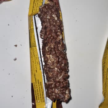 BİM'den Aldığım Gofret Kurtlu Ve Bozulmuş Çıktı, Sağlığım Tehlikeye Girdi