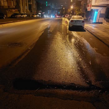 Mahallemizi Tehdit Eden Kanalizasyon Sorununa Acil Çözüm İstiyoruz