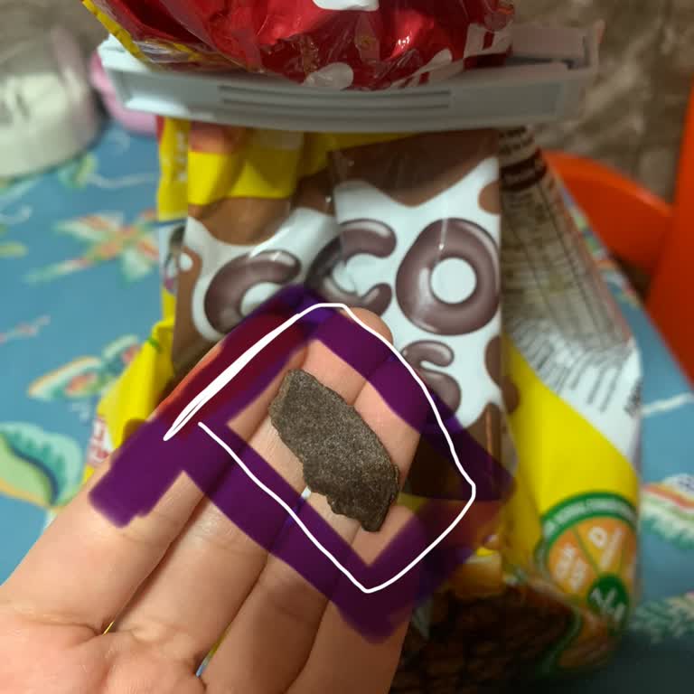 Gevrek Paketinden Yabancı Cisim Çıkması Ve Müşteri Hizmetlerinden Yanıt Alınamaması