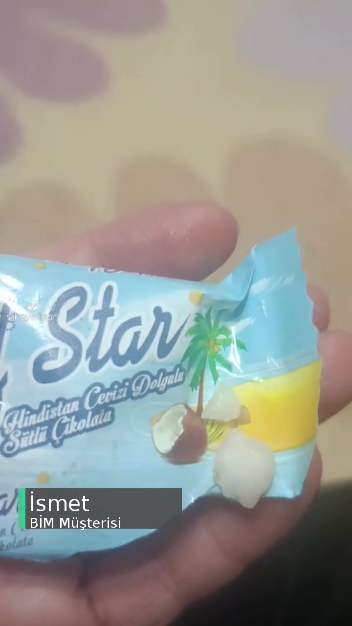 BİM Waff Star Çikolatadan Çıkan Cisim! videonun kapak resmi