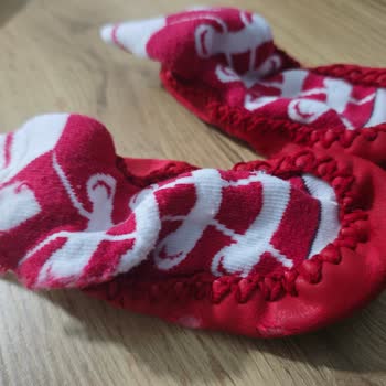 Katia & Bony Kısa Sürede Deforme Olan Çoraplar İçin İade Ve Ücret İadesi Talebi