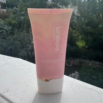 Aldığım Güneş Kreminin Ambalajı Kısa Sürede Kırıldı Ve Rengi Soldu