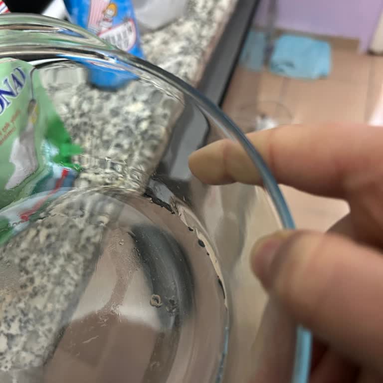 Getir'den Sipariş Ettiğim Damacanada Solucan Çıktı: Sağlık Ve Hijyen Endişesi