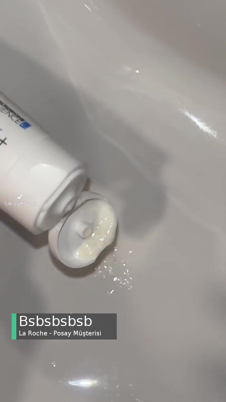 La Roche - Posay  Cicaplast Ürünüm Bozuldu! videonun kapak resmi