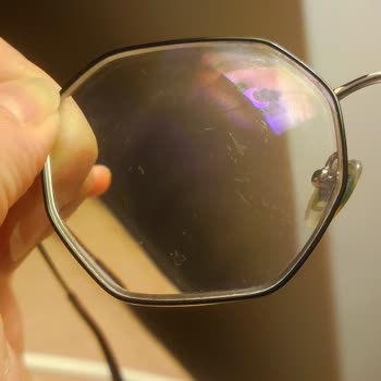 Hoya Optik Gözlük Camlarında Kısa Sürede Soyulma Ve Çizilme Sorunu