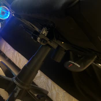 Hawk FAB V4 Oyuncu Koltuğu Alt Mekanizması Arızası Ve Parça Değişim Talebi