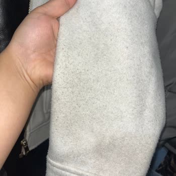 Zara'dan Alınan Cekette Hızlı Tüylenme Ve Değişim Talebine Olumsuz Yanıt