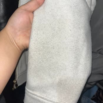 Zara'dan Alınan Cekette Hızlı Tüylenme Ve Değişim Talebine Olumsuz Yanıt