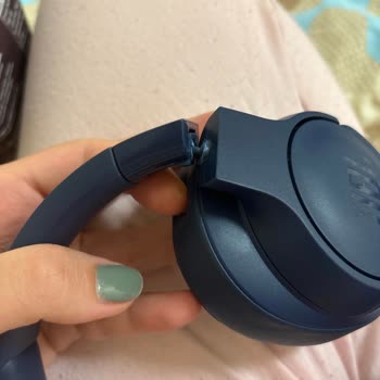 JBL Kulaklığın Eklem Kısmı Kullanım Sırasında Kırıldı, Garanti Kapsamında Tamir Talebi