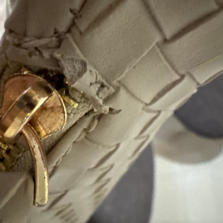 Üç Ayda Hasar Gören Çantam İçin İade Veya Değişim Talebim Reddedildi