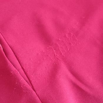 İlk Yıkamada Tüylenen Ferace İçin İade Talebim Reddedildi