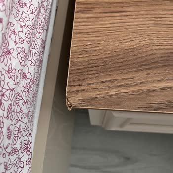 Teslim Edilen Mobilyalarda Hasar Ve Renk Uyumsuzluğu, İletişimsizlik Sorunu