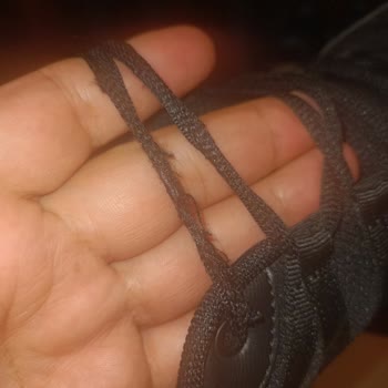 Lescon Ayakkabıda Kısa Sürede Bağcık Sorunu Ve Müşteri Hizmetlerinden Çözüm Alamama