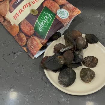 Aldığım Gün Kurusu Ürünü Küflü Ve Bozuk Çıktı, Mağduriyetimin Giderilmesini İstiyorum