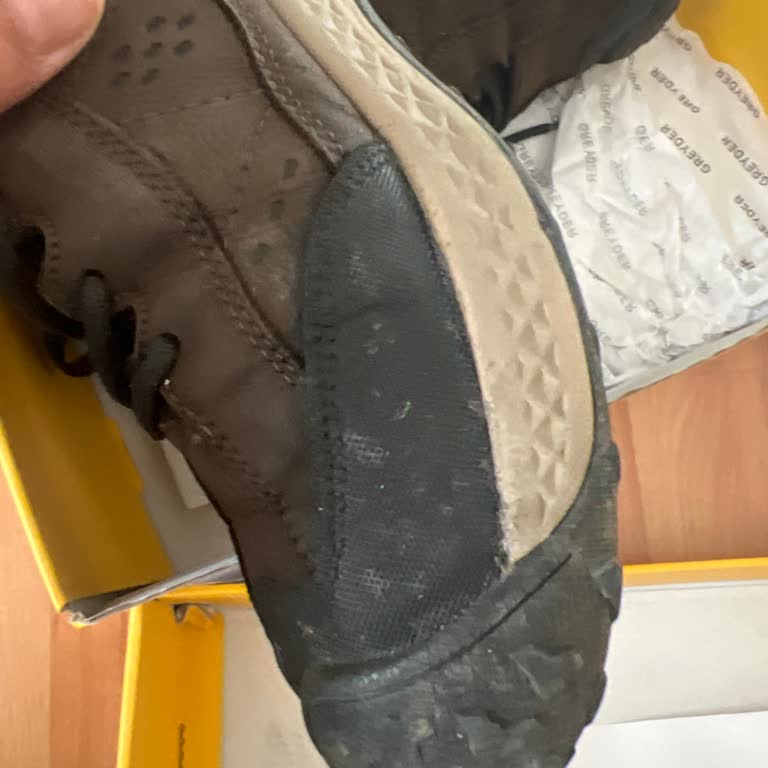 Aynı Sorun Tekrar Ediyor: Ayakkabımda Sürekli Sökülme Problemi