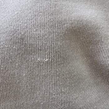 Aynı Model Sweatshirtlerde Tekrarlayan Üretim Hataları Ve Çözüm Beklentisi