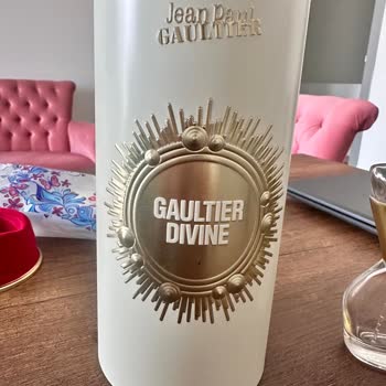 Sevil Parfümeri'den Aldığım Parfümün Orijinalliği Şüpheli, İade Talebim Reddedildi!