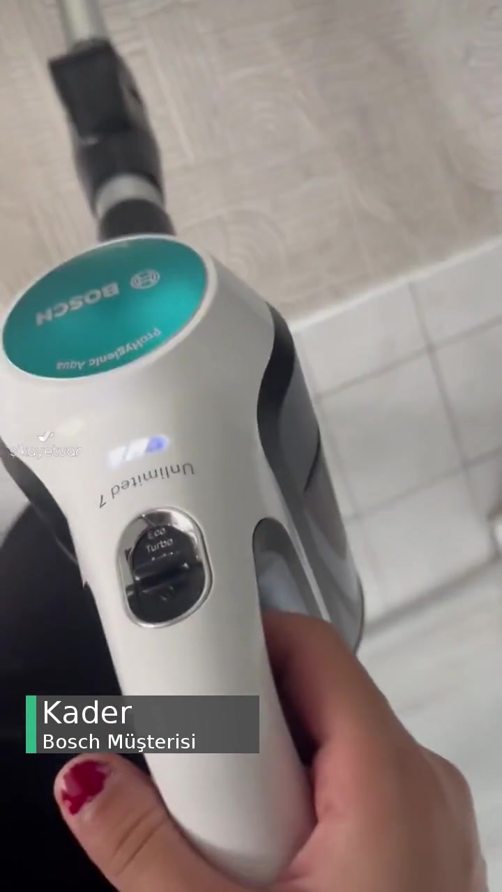 Bosch 2'si 1 Arada Süpürge Çekmiyor Ve Şarj Bitiyor! videonun kapak resmi