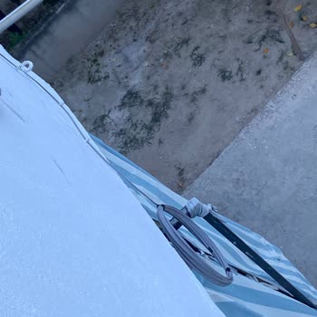 Türk Telekom'un İzinsiz Ve Özensiz Kablo Döşemesi Evimde Zarara Yol Açtı