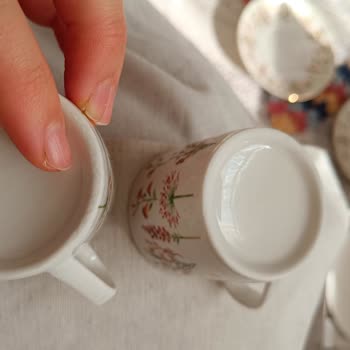 Kahve Fincanı Setinde Defo Ve Müşteri Hizmetlerinden Yanıt Alamadım